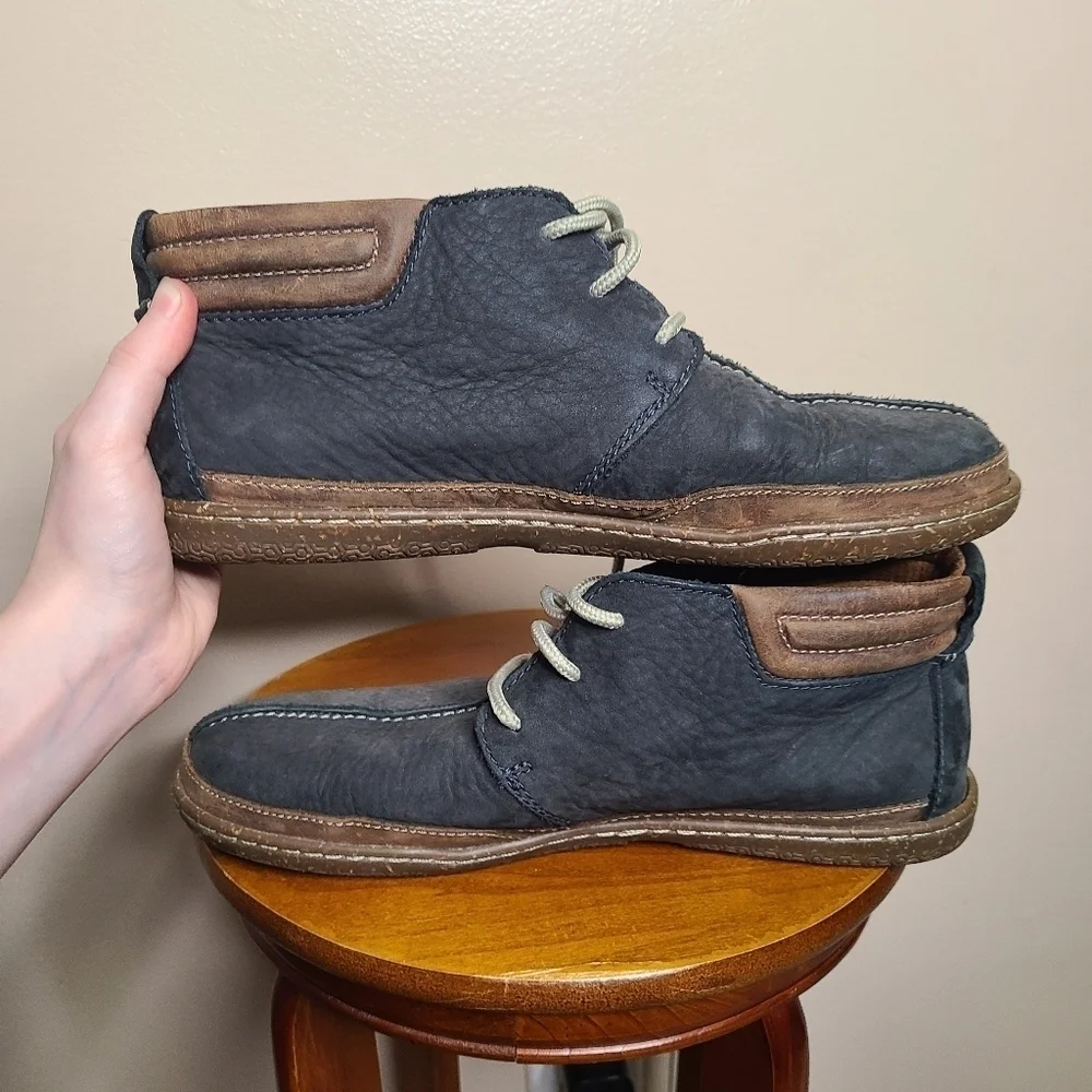 Clarks size 10